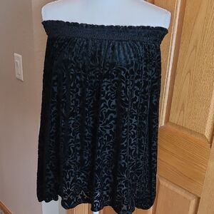 Loft Outlet M Sheer With Velvetty Flock Pattern LS Top